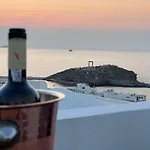Katharsis - 15th C Venetian Palace - Naxos Old Town Ii Apartment Naxos City