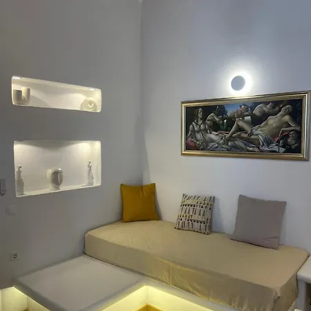 Katharsis Palace 15th Century Art At Naxos Old Town Ii Naxos City