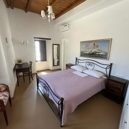 Katharsis - 15th C Venetian Palace - Naxos Old Town Ii * Naxos City