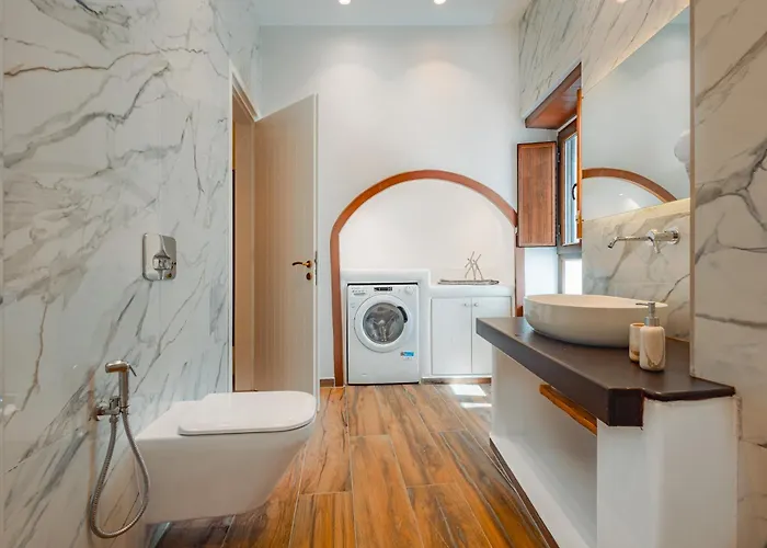 Katharsis - 15th C Venetian Palace - Naxos Old Town Ii